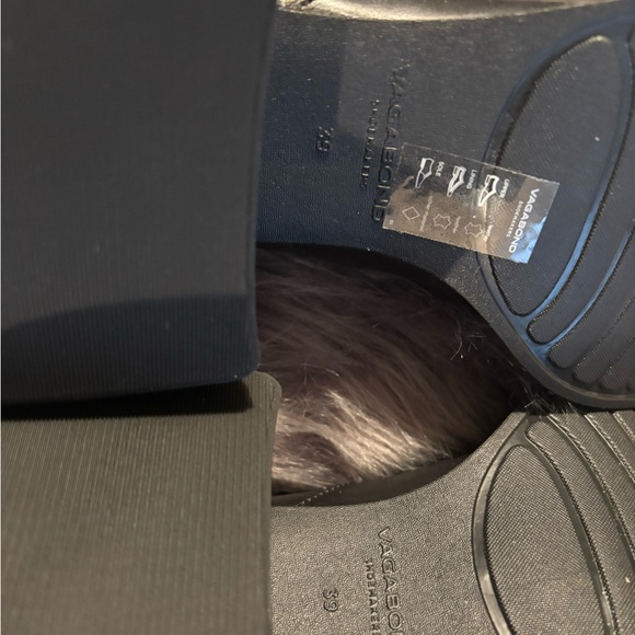 Vagabond Black Women's Ansie Mary Jane Pump. - Picture 7 of 9